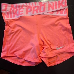 Women’s medium Nike biker shorts